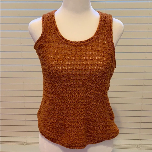 NWT Aerie Crochet Top size Small - Picture 1 of 3